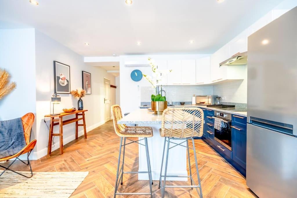 Superbe Appartement Neuf, Climatise Centre Village Le Plan-de-la-Tour Exteriér fotografie